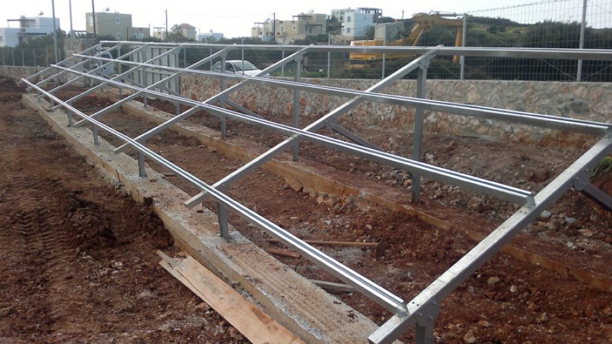 βάσεις φωτοβολταίκών Φ.Β. Πάρκο 100 KW στα Χανιά