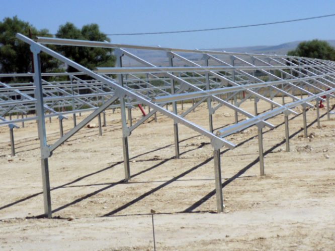 βάσεις φωτοβολταίκών Πάρκο Φ/Β 100 ΚW - Καβάλα